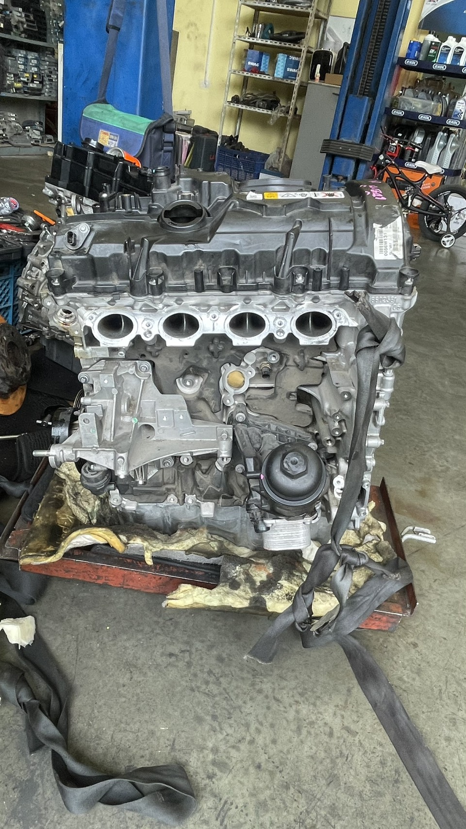 ท่อนตรง BMW F30, ท่อนล่าง B48 F30, เครื่องหลวม F30 เบนซิน, ชาฟท์ละลาย B48, เครื่อง BMW B48 เชียงกง, เสื้อสูบ BMW F30 B48