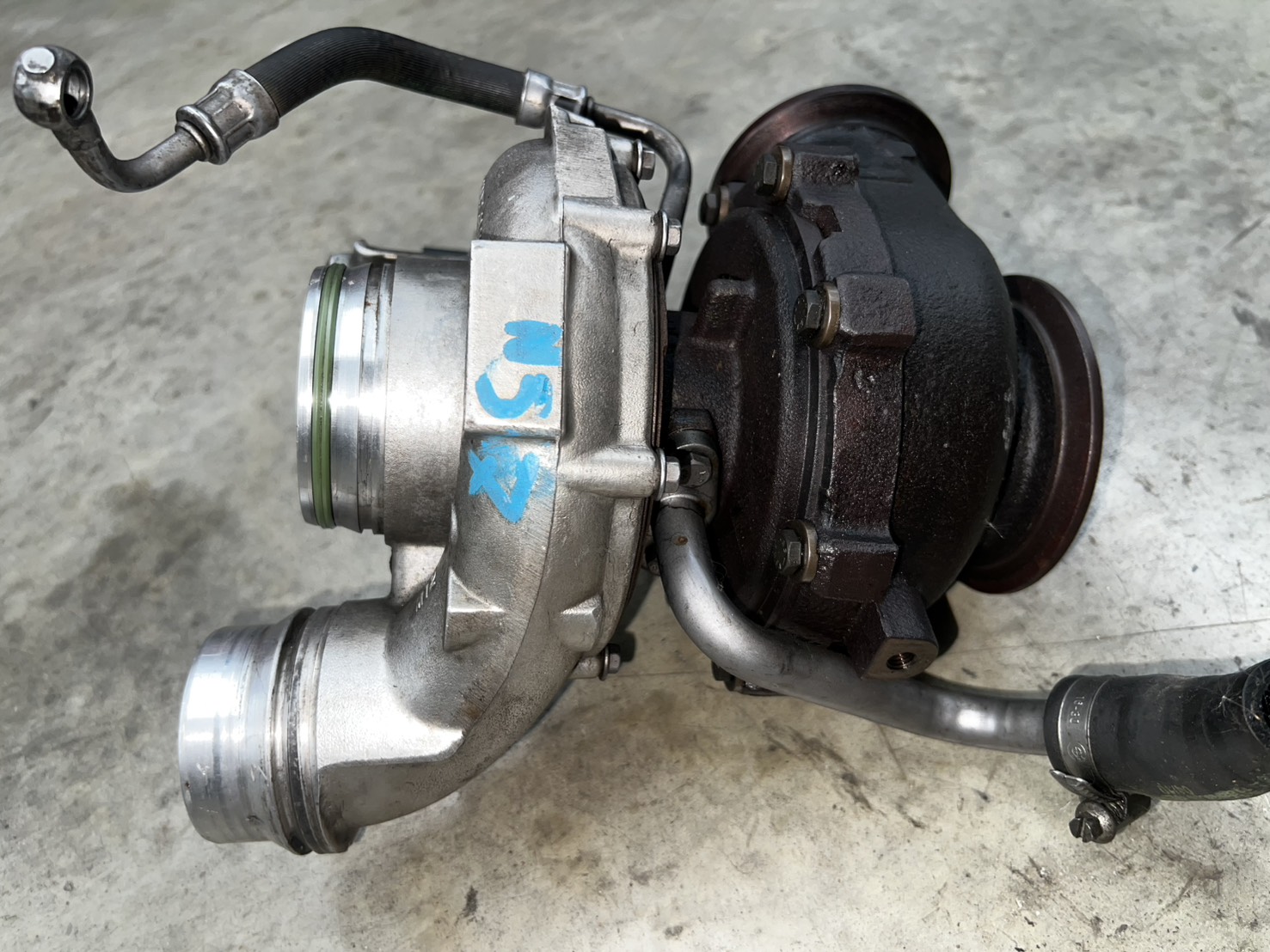 เทอร์โบ BMW N57, ซ่อมเทอร์โบ BMW, รถไม่มีแรง N57, ควันขาว BMW, อะไหล่เครื่อง N57, มอเตอร์เทอร์โบ N57, แกนเทอร์โบหลวม BMW, เทอร์โบเชียงกง N57