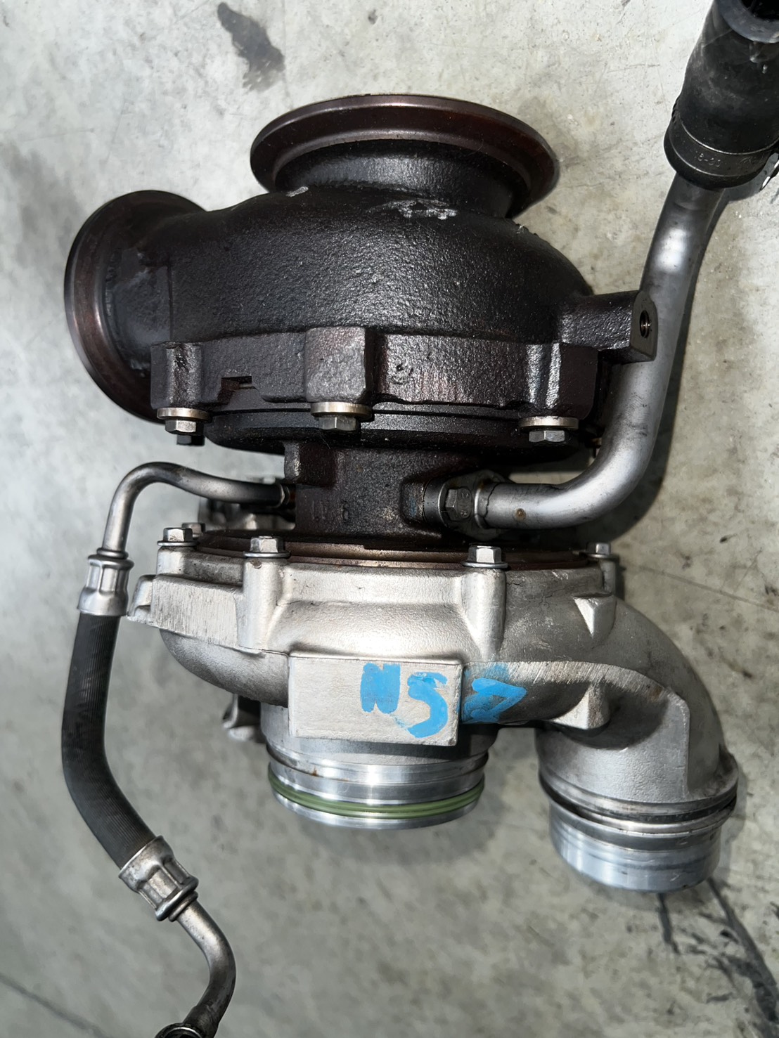 เทอร์โบ BMW N57, ซ่อมเทอร์โบ BMW, รถไม่มีแรง N57, ควันขาว BMW, อะไหล่เครื่อง N57, มอเตอร์เทอร์โบ N57, แกนเทอร์โบหลวม BMW, เทอร์โบเชียงกง N57